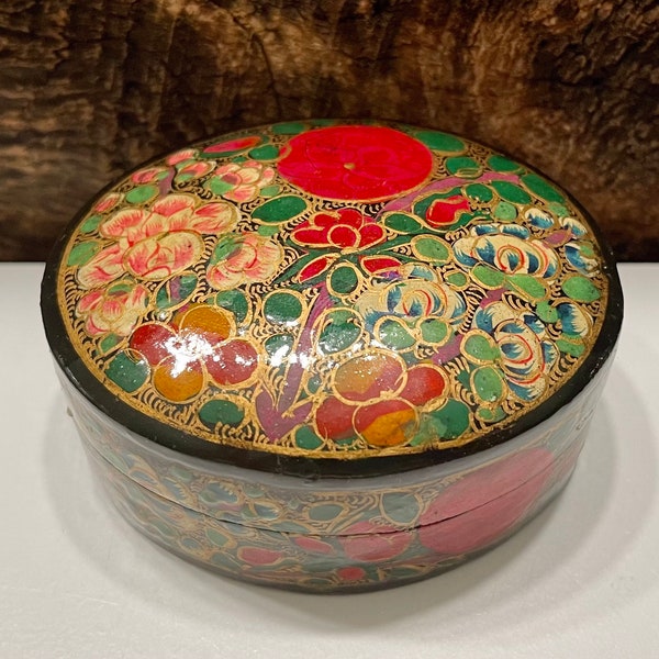 Vintage Paper Mache Floral Trinket Box, Red Flower Trinket Box, Oval Trinket Box, Gold Gilt Outline Trinket Box, Black Box, Paper Mache Box