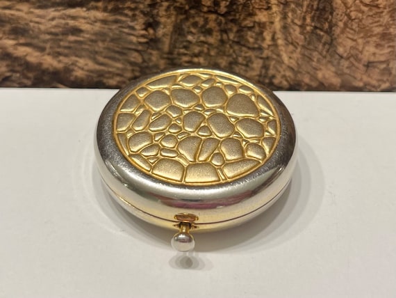 Estee lauder compacts deals