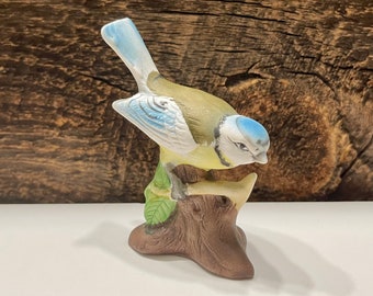 Vintage Blue Jay Ceramic Figurine: Perched Bird Statue