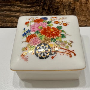 Vintage Asian Floral Trinket Box, Porcelain Trinket Box with Gold Trim, Square Trinket Box, Floral Fall Trinket Box, Keepsake Box