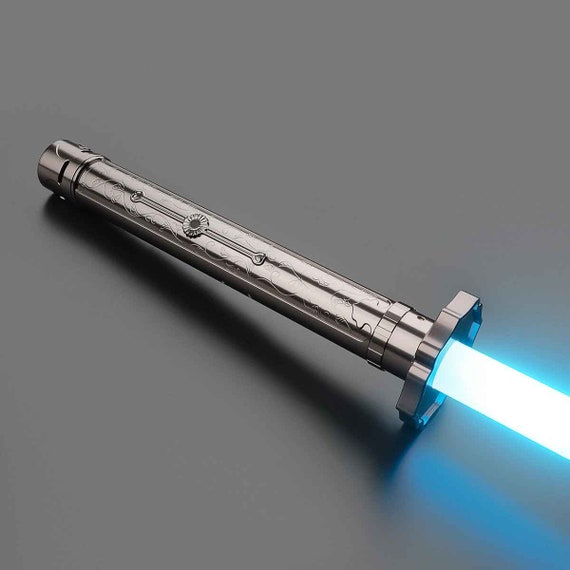 Qui-gon Jinn Neopixel Lightsaber With Blade and Hard Case 