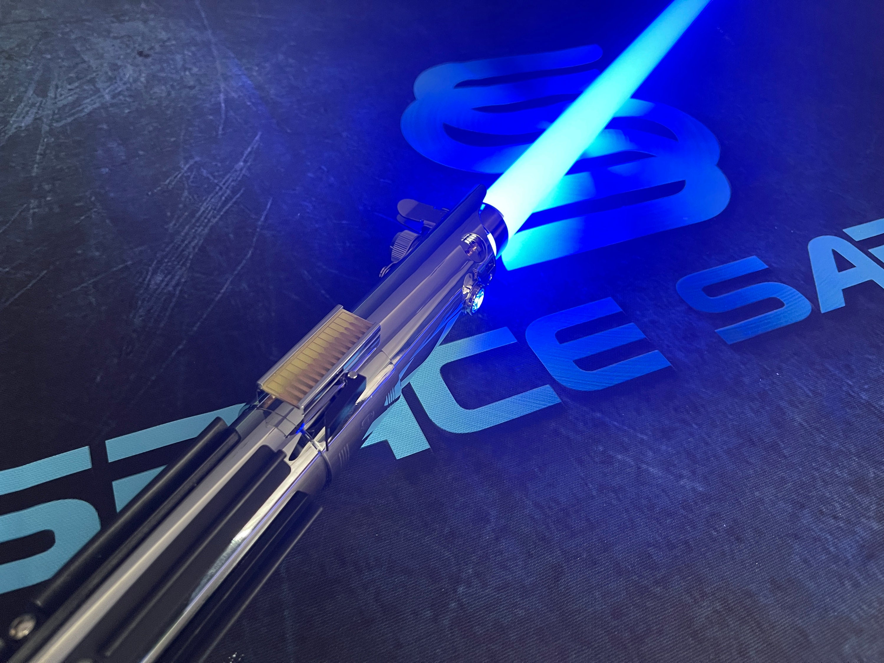 Anakin Button Anakin Lightsaber Ultrasaber – Hayden Christensen Explains Why Anakin ...
