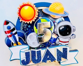 Astronaut cake topper, Personalized astronaut cake topper, Custom space birthday cake topper, Spaceship theme party, Rocket ship decoration.