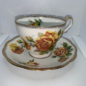 Tea Cup and Saucer - Royal Standard - Romany Rose