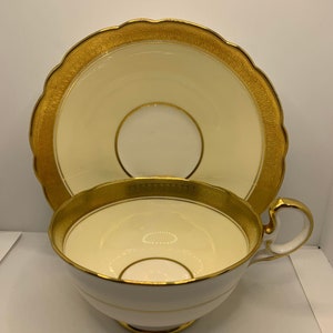 Aynsley Sandringham Gold Trim Teacup and Saucer