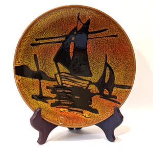 Vintage Poole Keramik Egeisk Tallrik • Mitten av århundradet Modern Segelbåtsdekor (8 tum)