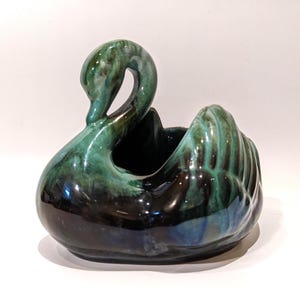 Bol cygne vintage Blue Mountain Pottery • Vert et noir Flow Glaçure