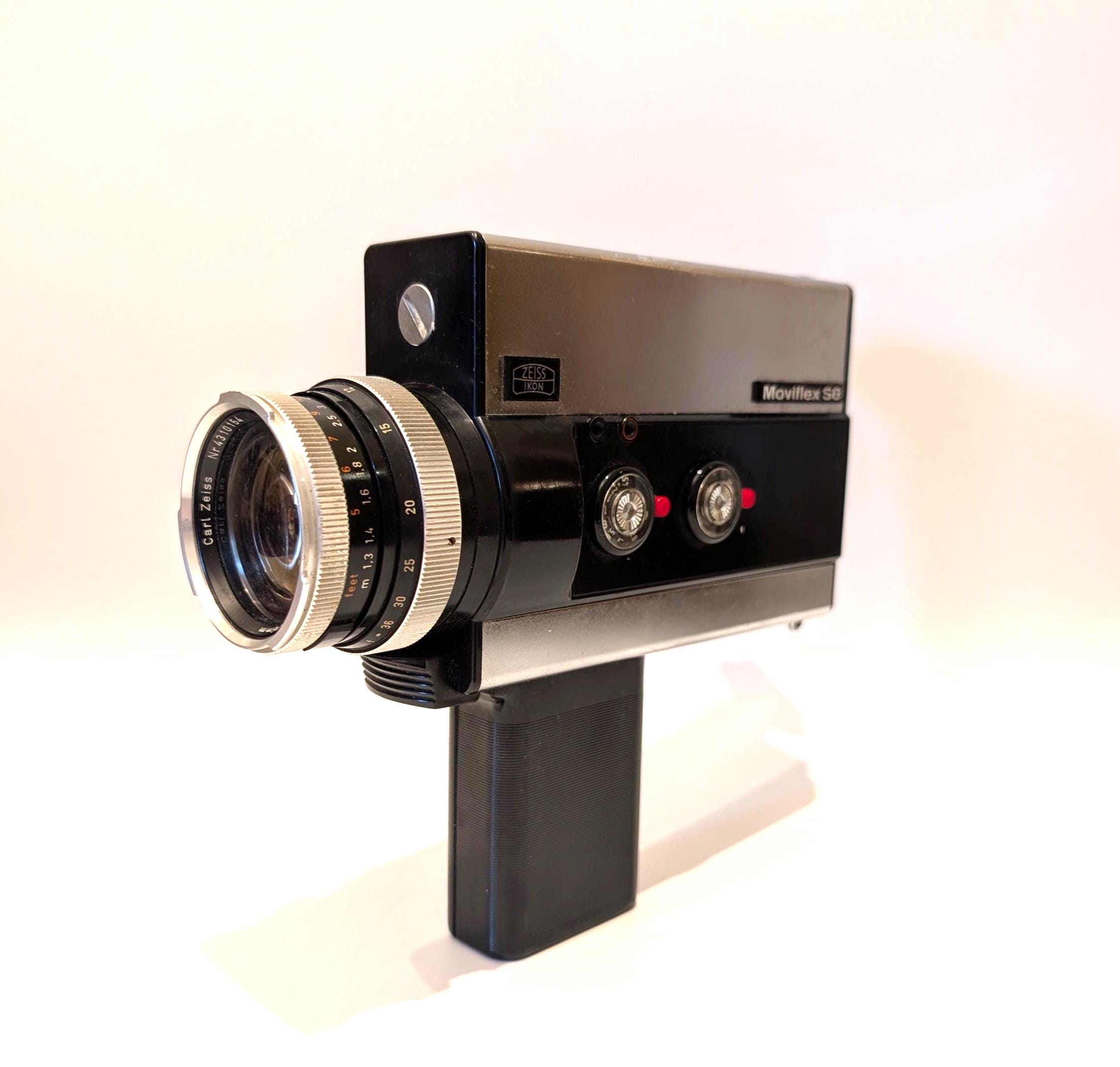 Vintage Zeiss Ikon Moviflex S8 Camera • Carl Zeiss Vario-sonnar