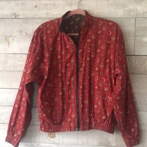 Vintage Y2K 1990s Vera Bradley Reversible Zip Bomber Jacket Adult Small Red Brown Paisley Spring Springtime Coat