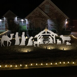 Christmas Tree und 5ft Nativity Scene Templates / Trace And Cut Christmas Silhouette / Outdoor Christmas Decor Stencils, PDF image 2