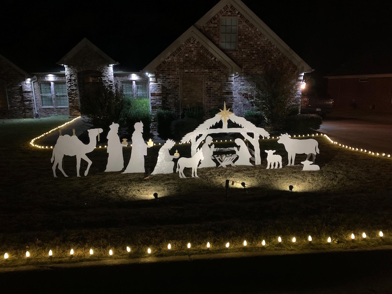 Christmas Tree und 5ft Nativity Scene Templates / Trace And Cut Christmas Silhouette / Outdoor Christmas Decor Stencils, PDF image 2