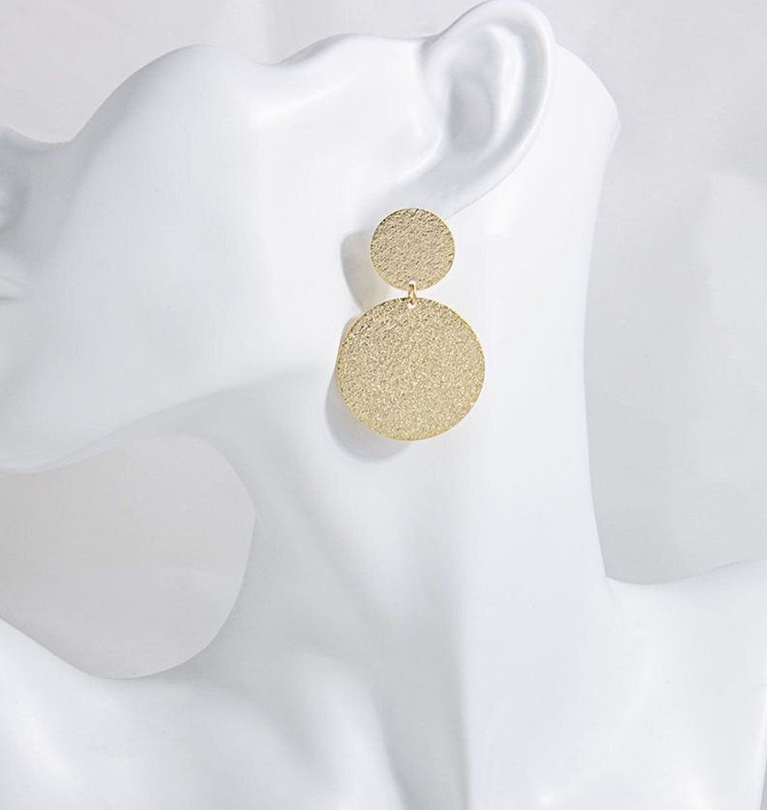 Earrings Round Shape Gold/ Best Gift for HER/ YOU/ Fashion Jewelry/circle Shape Gold Earrings