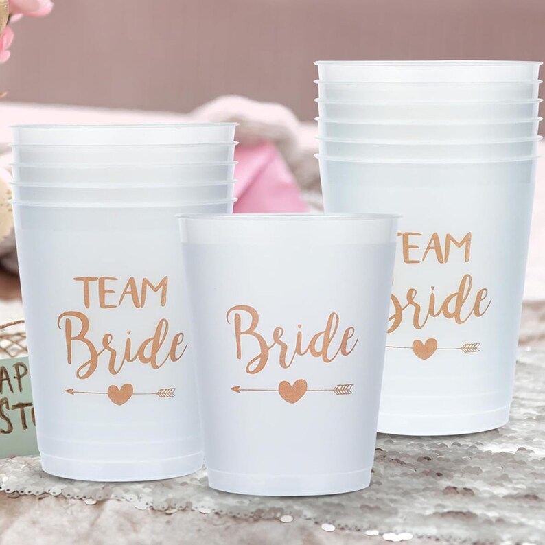 Bridal Tribe wiederverwendbarer Kunststoffbecher, 473 ml, flexibel, individuelle Brautparty-Geschenke für Brautjungfern Bild 1