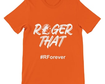 Roger That #RForever est un t-shirt amusant pour les amateurs de tennis pour célébrer la retraite de Roger de Tennis After Laver Cup T-shirt unisexe Premium
