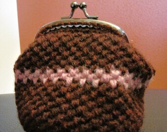 Handmade Crochet Coin Purse – Dark Red Claret with Kiss Lock