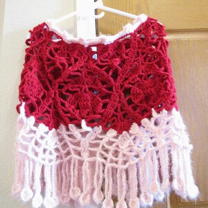 Women&#39;s Handmade Crocheted Red - Pale Pink Capelet Poncho