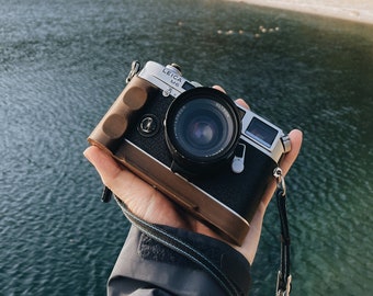 Wood Grip for Leica M Series Film Camera (Fits Leica M2, M3, M4, M6, M7, MP) - 3D Printed