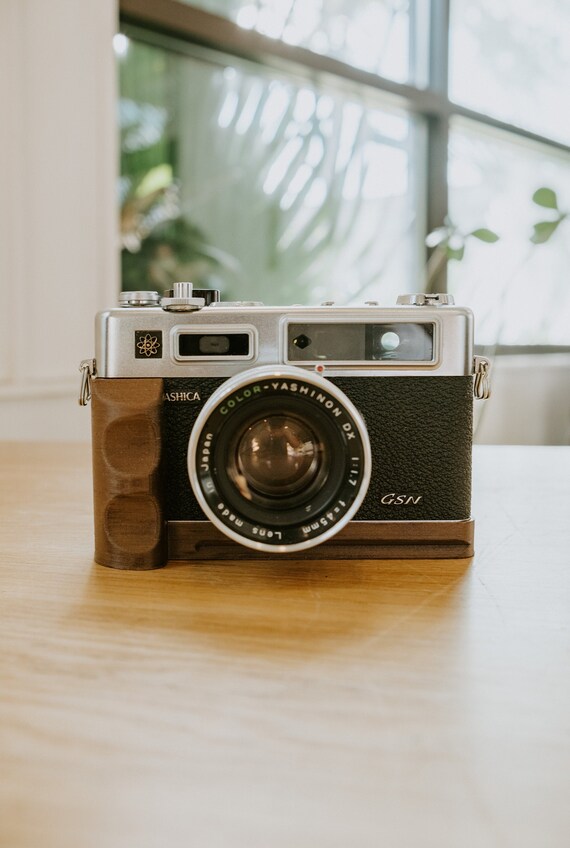 Nikon F100 & Yashica Electro 35 GL セット Nikon F100