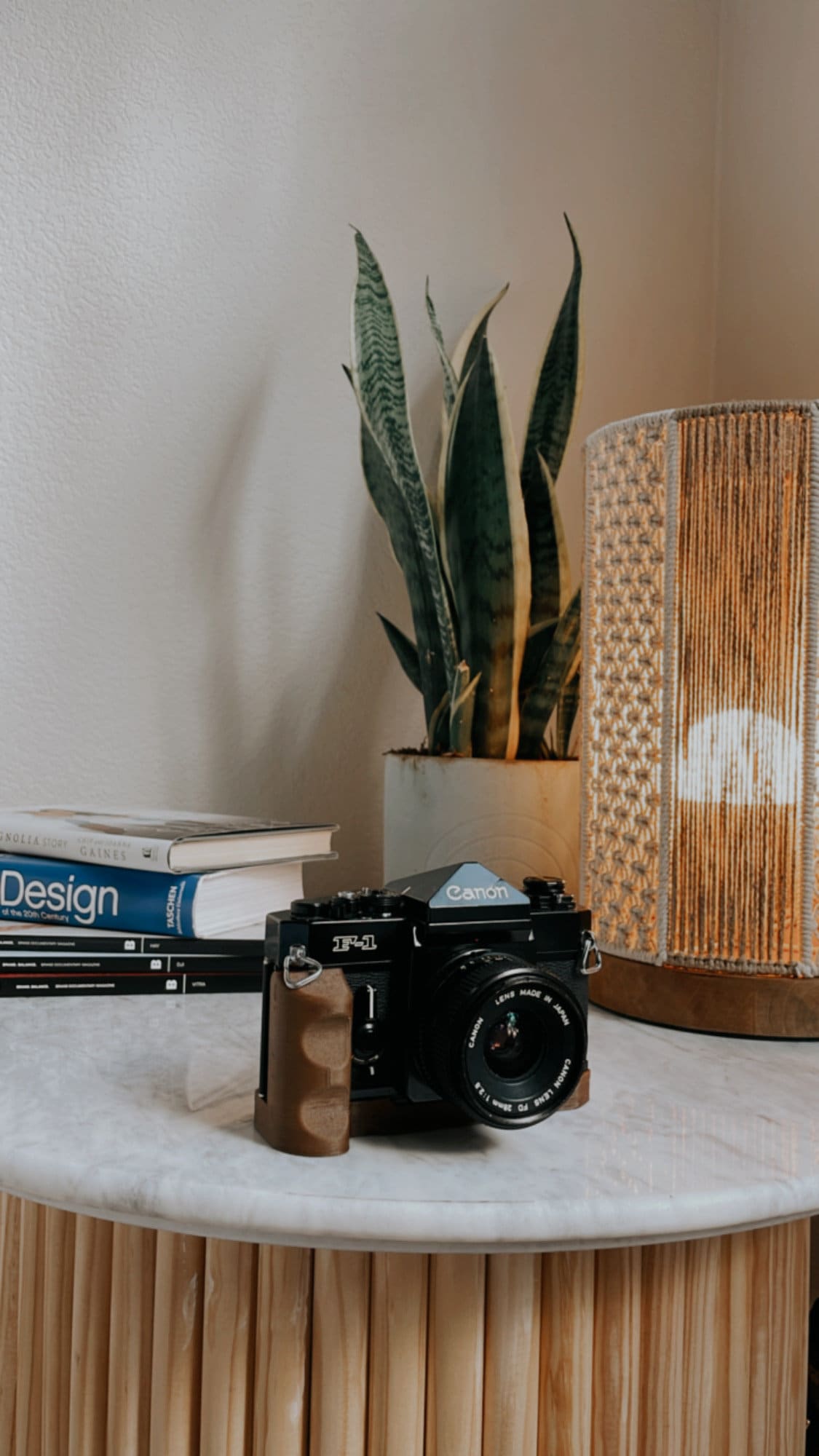 Wood Grip for Canon F-1 With Arca Swiss Mount | 3D Printed Wood Grip for Canon F-1 With Arca Swiss Mount | 3D Printed