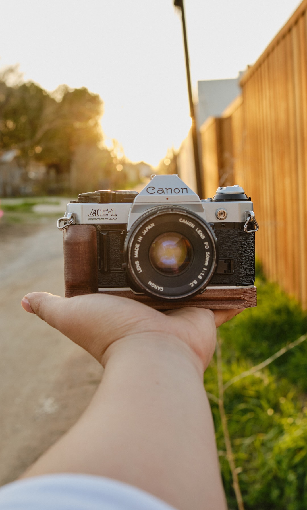 Wood Grip for Canon AE-1 With Arca Swiss Mount | 3D Printed Wood