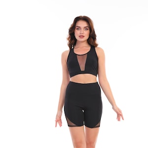 Yoga Set – Black: Sports Bra + High-Waist Biker Shorts with Pockets, Squat-Proof, Workout/Gym Activewear & Everyday Wear (2-Piece)