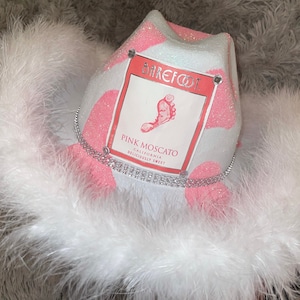 Cowboy Party Hut Barfuß Rosa Moscato Wein Inspiriert | Junggesellinnenabschiede | Geburtstage |  Pink Moscato Cowgirl Hut