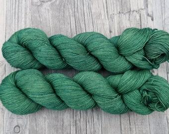 PINE  SilkMerino Lace 100g Handgefärbte Wolle Merino Seide 700m  hand-dyed yarn Merino silk