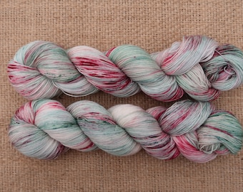 BOUGHS & BERRIES SilkMerino Lace 100g Handgefärbte Wolle Merino Seide 700m  hand-dyed yarn Merino silk