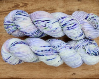 BLUEBELL HEAVEN Allrounder 4ply 100g Hand-dyed wool Merino sock yarn4-ply hand-dyed sock yarn