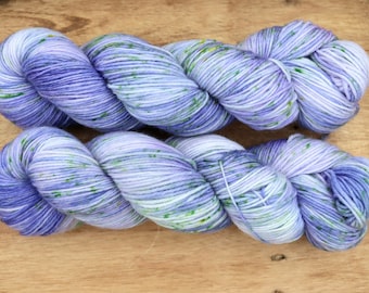BLUEBELL BLISS Allrounder 4ply 100g Hand-dyed wool Merino sock yarn4-ply hand-dyed sock yarn