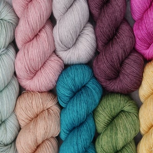 ROSEBUD SilkMerino 4ply 100g Hand-dyed wool Merino silk 400 m hand-dyed yarn Merino silk image 5