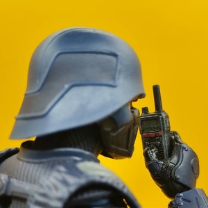 Two Way Radio in 6 inch scale, Walkie Talkie, Set of 2, 1:12 Action figure accessories for police, military, war diorama