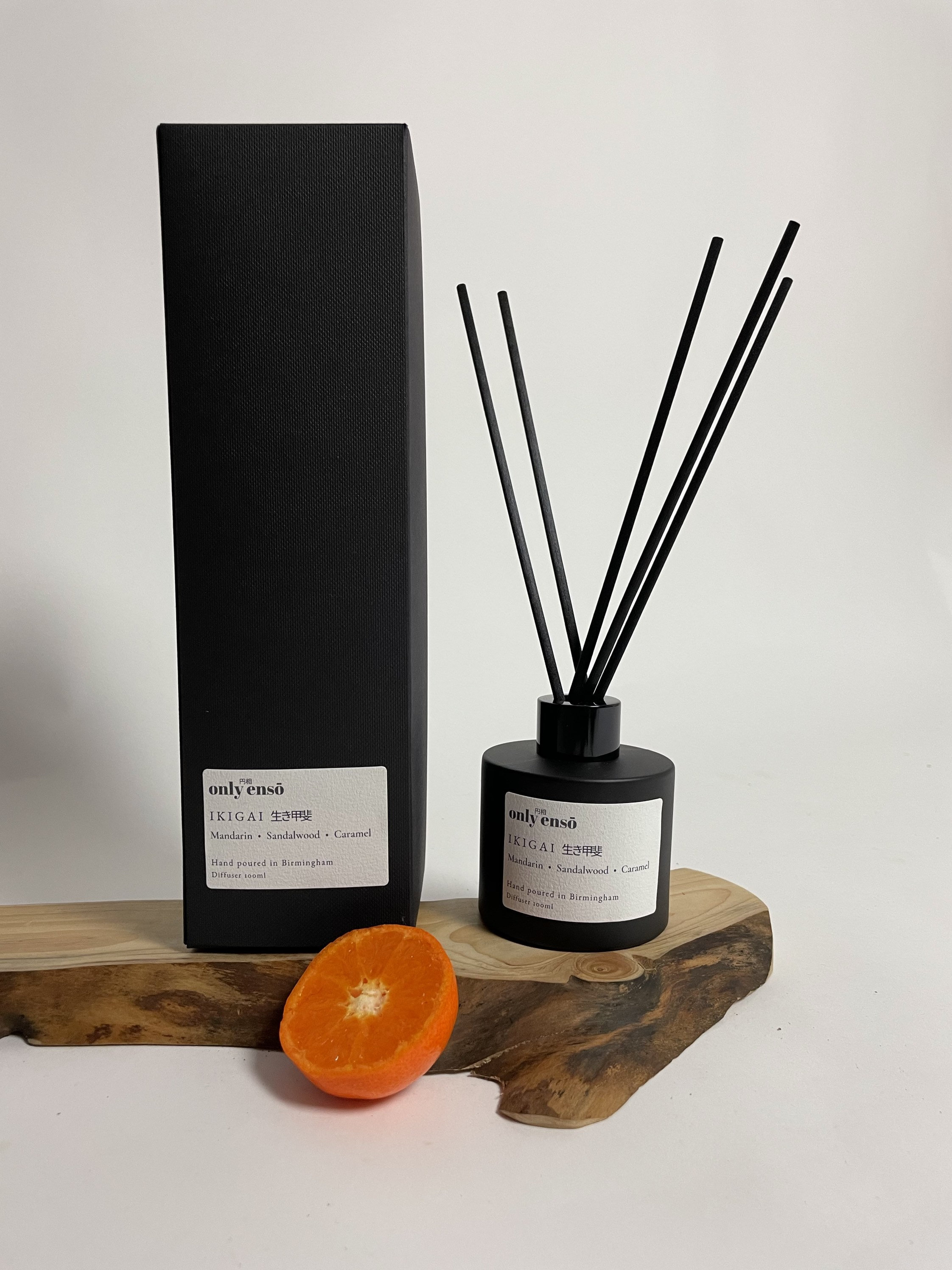 Ikigai Reed Diffuser / Sandalwood and Mandarin Masculine Scented Reed