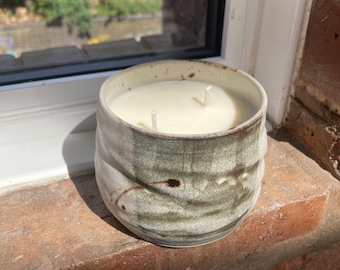 Japanese Tea Bowl Candle: Ceramic Candle, Patchouli Coffee and Vetiver Candle, Coffee Cup Candle, Matcha Bowl, 400g, Double Wick Candle