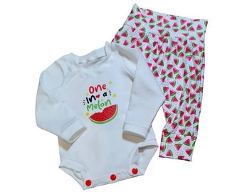 Cute watermelon print baby outfit, watermelon print baby bodysuit and trousers, watermelon baby outfit, summer baby set, summer baby outfit