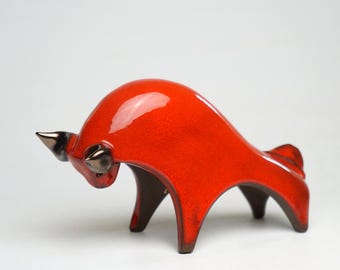 Ceramic red bull sculpture, unique handmade gift, minimalist animal figurine, zodiac Taurus, home decor, Spanish figurines, fine art
