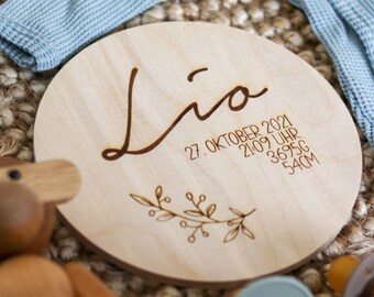 Annuncio di nascita -- Cartello in legno "Nome" personalizzato con i dati della nascita