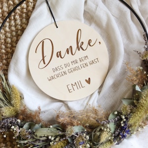 Regalo per l'ostetrica per il parto -- cartello in legno "Grazie per avermi aiutato a crescere" personalizzato con il nome del bambino