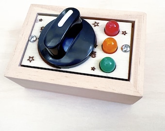 Traffic Light Rotary Switch Busy Board Part | LED Twist Activity For Cause and Effect | DIY Busy Board Supply | Sensory Resource Components