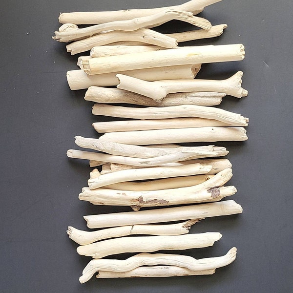 3-4inch Small Driftwood, Washington Beach Sticks, Macreme' sticks, wholesale driftwood, Beach wands, home decor sticks, craft wood 15-30