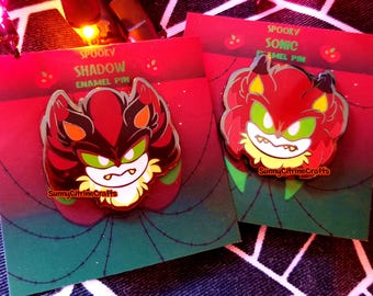 ハリネズミのピンバッジ | ウェアホッグ、スカージ、フリートウェイ