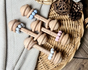 Hochet souvenir en bois, cadeaux baby shower, jouets Montessori pour bébé, faire-part de bébé, cadeau bébé personnalisé, jouets en bois personnalisés