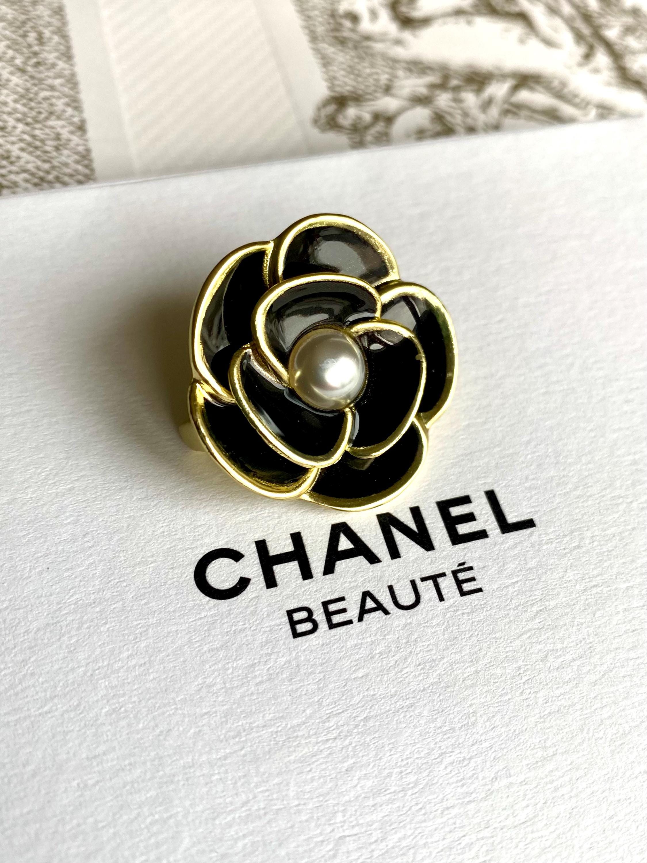 Chanel scarf ring - Etsy 日本