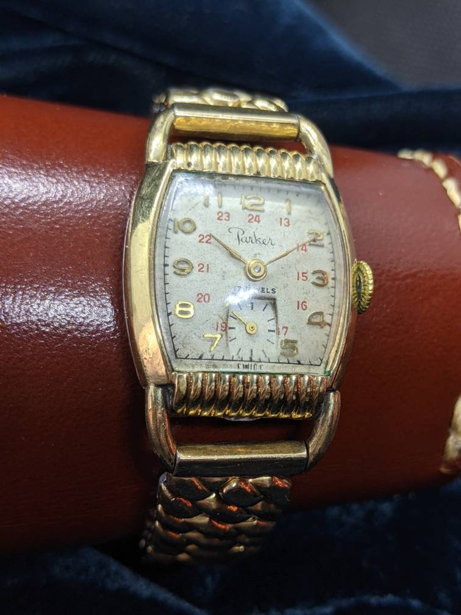 Vintage 1940s Unisex Parker Gold Tone Fancy Lugs Watch | Etsy