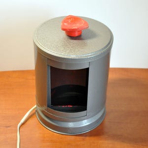 Vintage Soviet Darkroom Red Lamp | 1980s USSR Photo Lab Light | Functional & Industrial Decor image 8