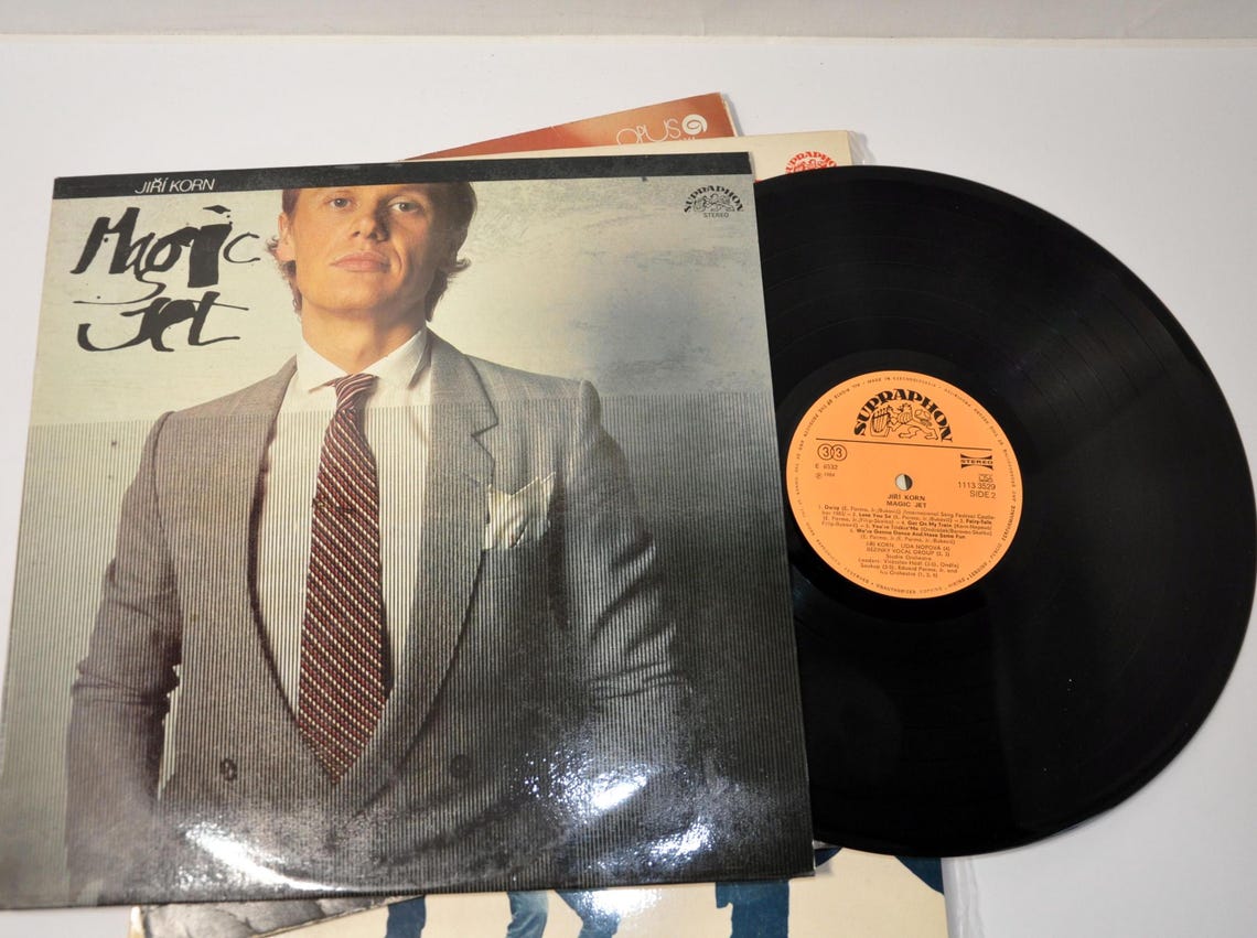 Vintage Czechoslovak Vinyl Record Collection: 1980s Czech Pop Rock, foto 3 de 5