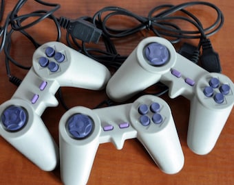 Vintage JX-106 Joysticks: 2000s 8-Bit Gaming Controllers - Set of 3