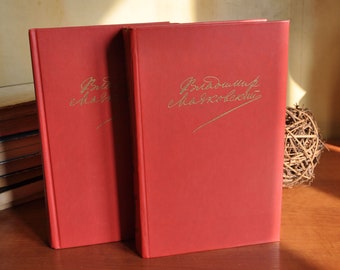 Vladimir Mayakovsky, Two volumes of Poetry