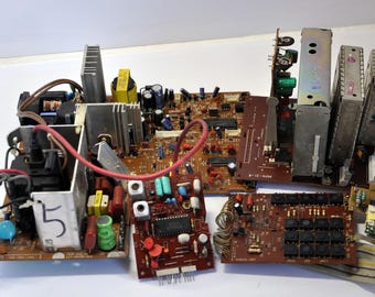 Upcycled Electronic Circuit Boards: Vintage Tech Parts for Art, Decor - Set of 8