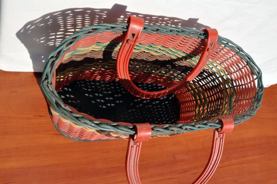 Soviet vintage wicker plastic basket, 1970s - image 8